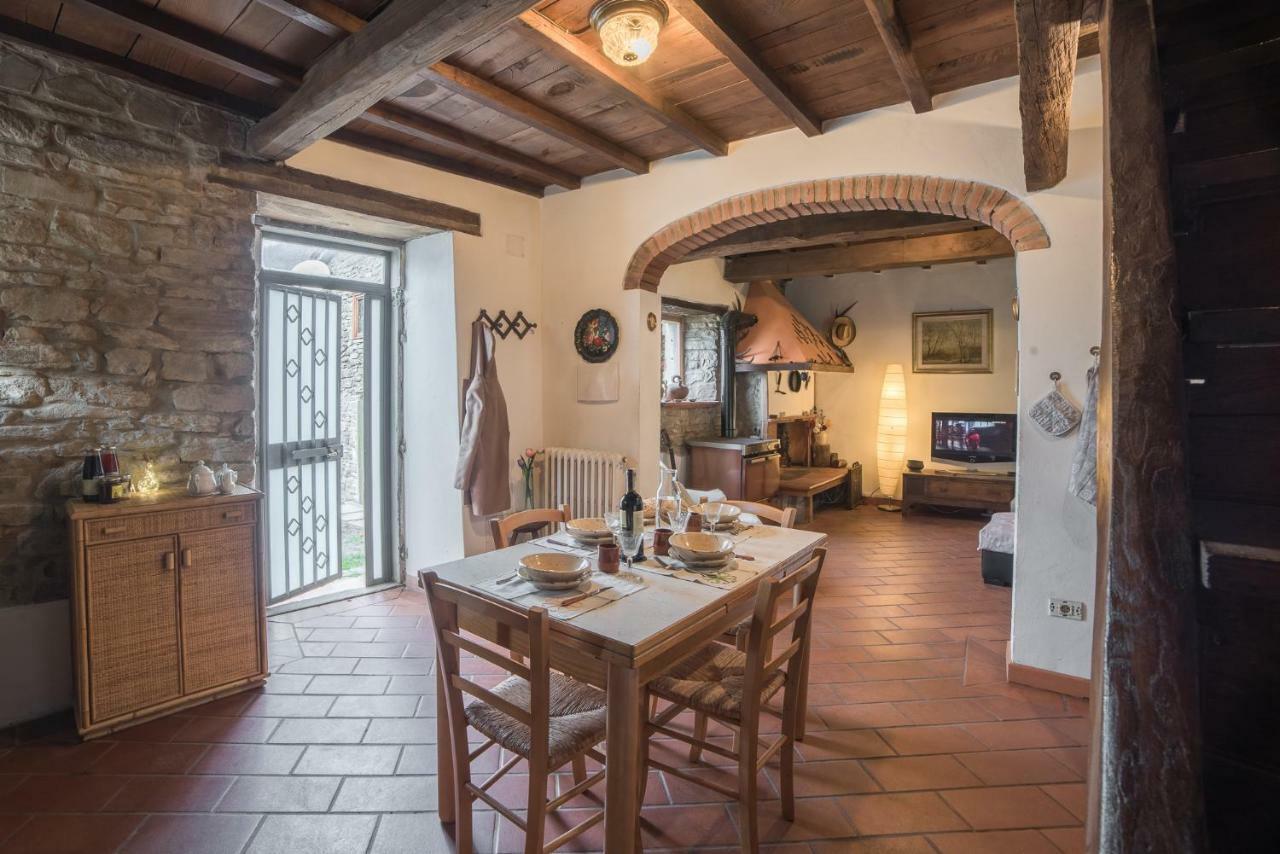 Mimmo'S Holiday House San Godenzo Esterno foto