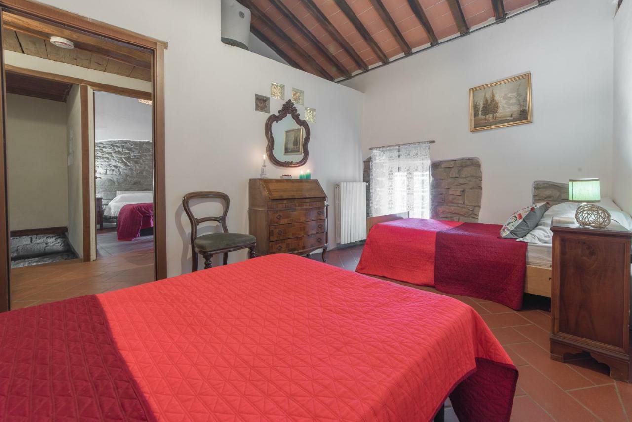 Mimmo'S Holiday House San Godenzo Esterno foto